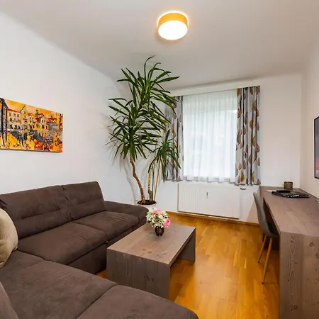 Apartmenthaus Pastner Am Teich Lägenhet