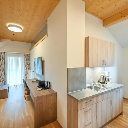 Lägenhet Apartmenthaus Pastner Am Teich Übelbach