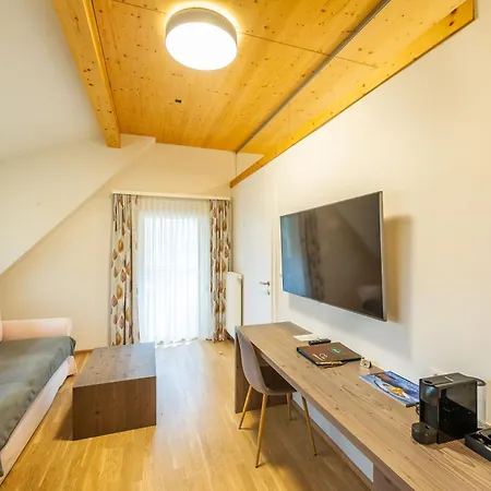 Apartmenthaus Pastner Am Teich Lägenhet