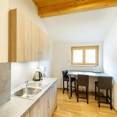 Apartmenthaus Pastner Am Teich 아파트