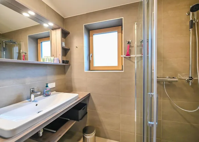 Apartmenthaus Pastner Am Teich Lejlighed Übelbach